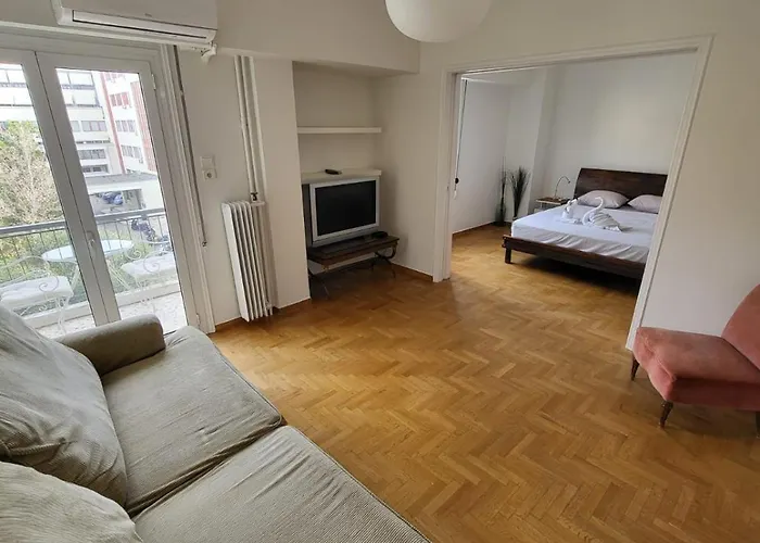Central View Apartment